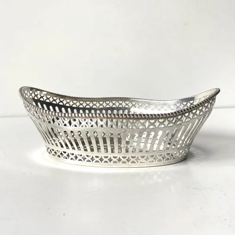 Schmuck & Edelmetalle — Beispiel für Objekte, die Lokken Antiques ankauft
